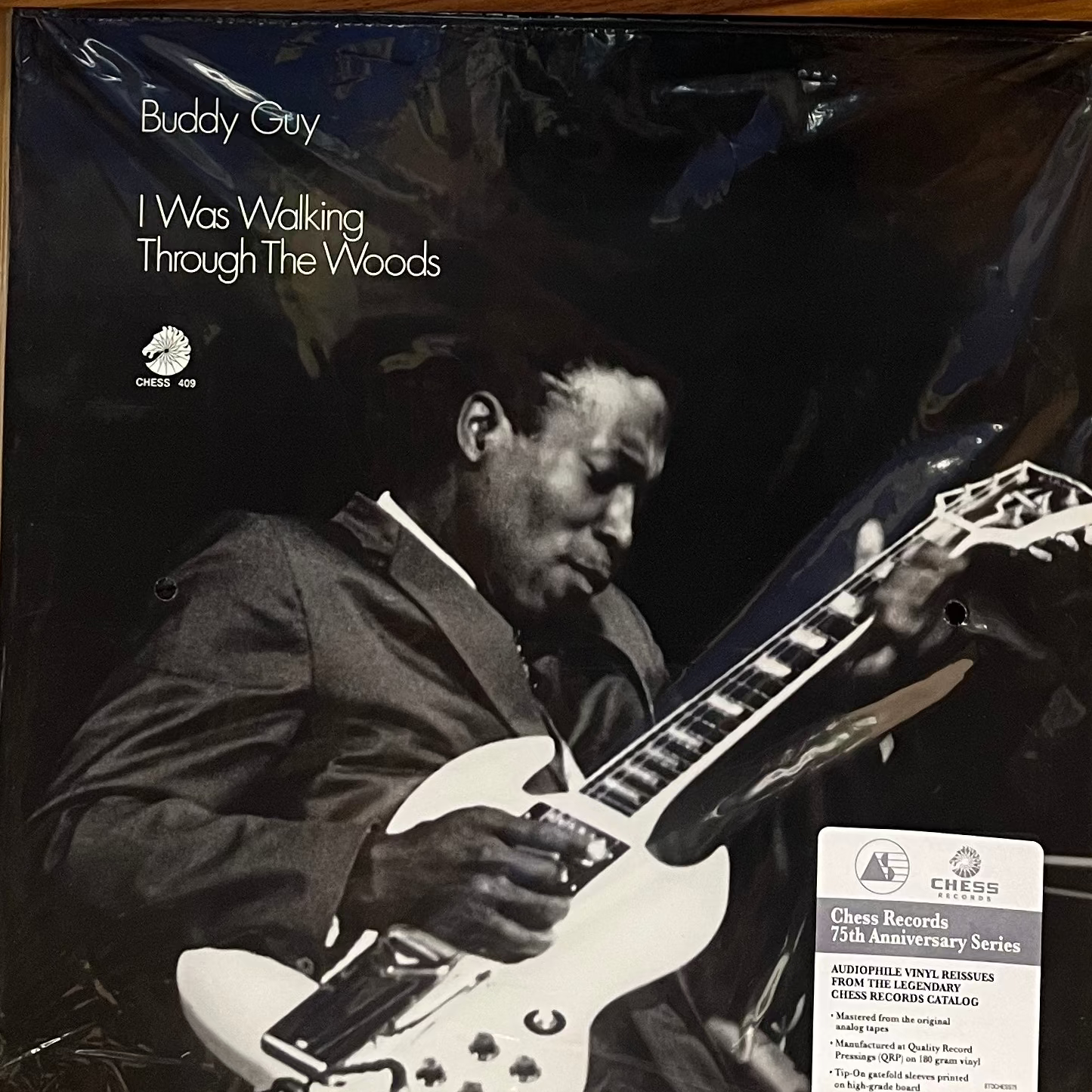 Buddy Guy - Walking in The Woods LP