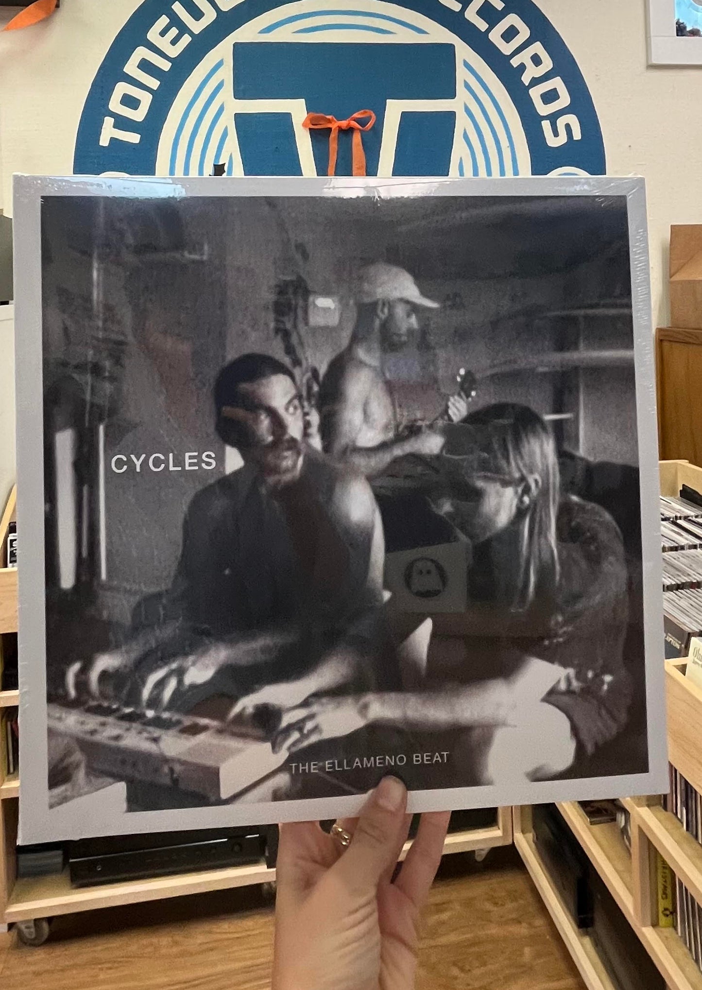 The Ellameno Beat - Cycles LP