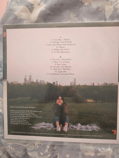 Lizzy McAlpine : Give Me A Minute (LP, Album, Pin)