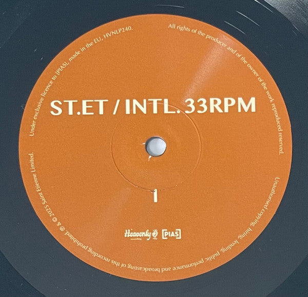 Saint Etienne : International (LP, Album)
