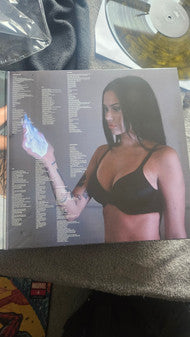 Maggie Lindemann : I Feel Everything (alt cover) (12", Album)