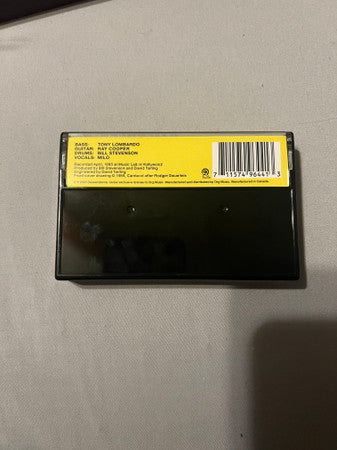 Descendents : I Don't Want To Grow Up (Cass, Album, RE, Yel)