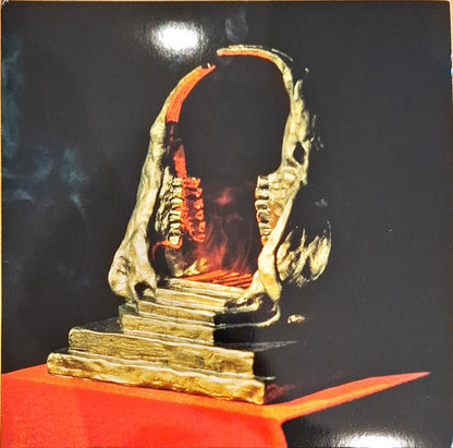 King Gizzard And The Lizard Wizard : Infest The Rats' Nest (LP, Album, Bla)