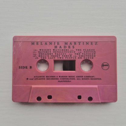 Melanie Martinez (2) : Hades (Cass, Album, Pin)