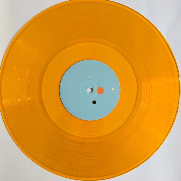 L'usine : A Certain Distance (12", Tra + 12", Tra + Album, RE)