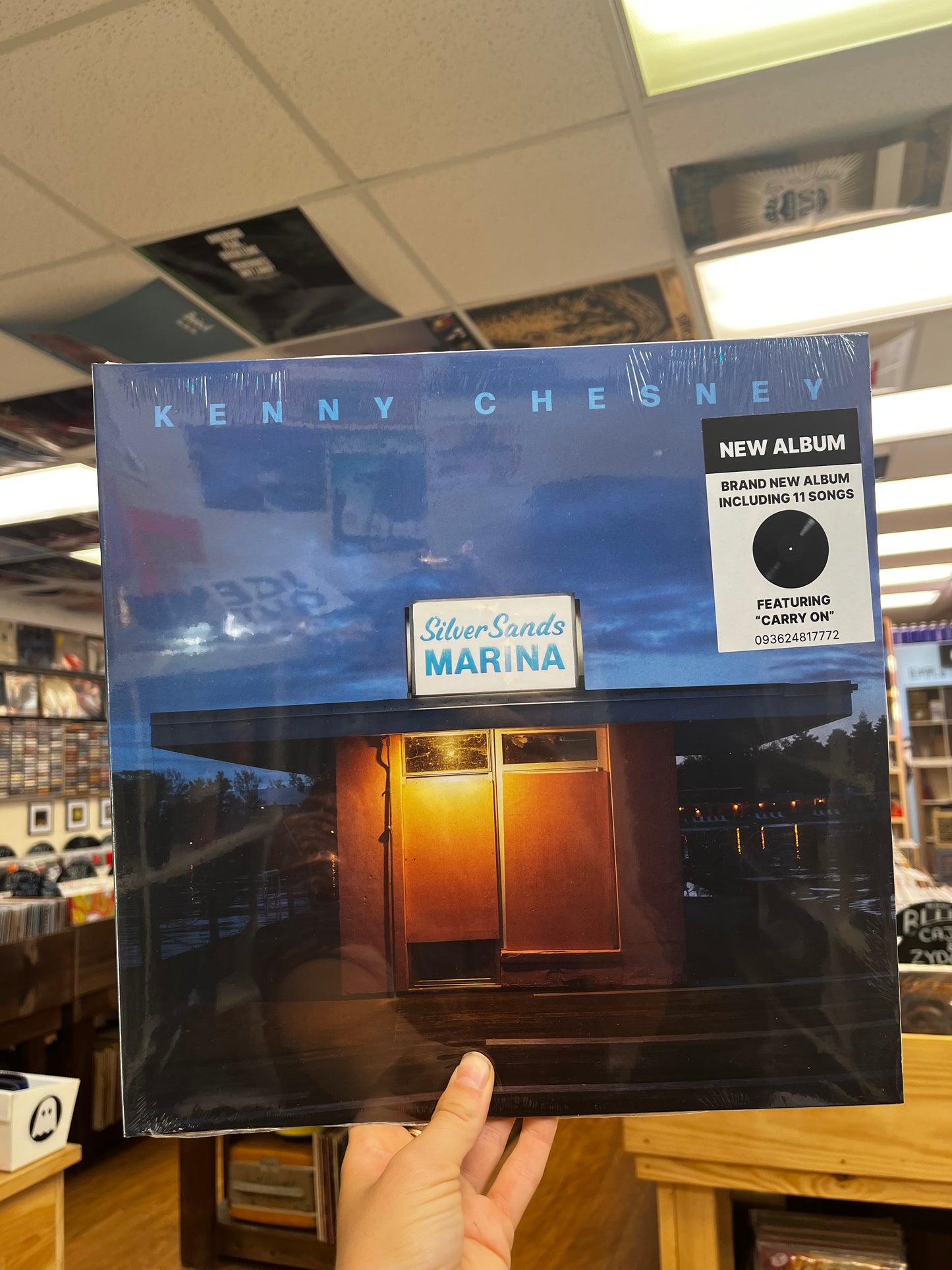 Kenny Chesney - Silver Sands Marina LP
