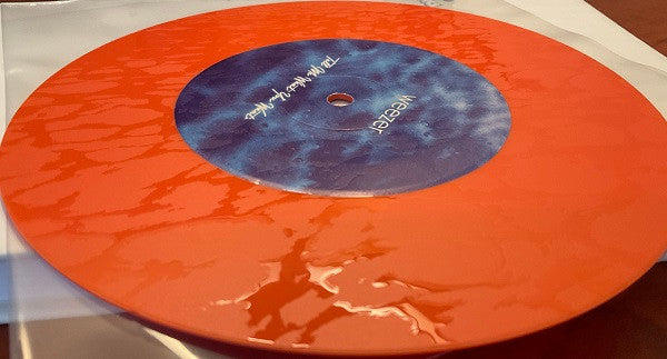 Weezer : Tell Me What You Want (7", S/Sided, Single, Etch, Red)