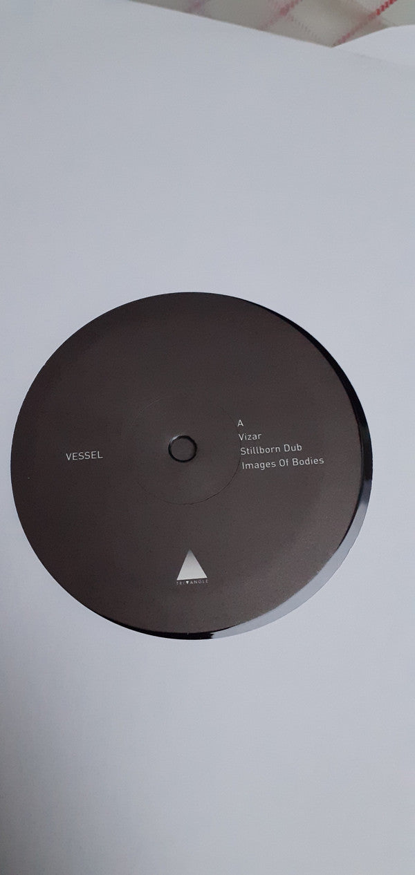 Vessel (5) : Order Of Noise (2xLP, Album)